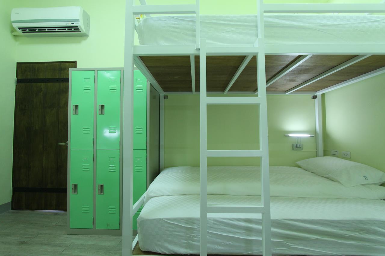 Heyyo Hostel Хуалянь Екстер'єр фото
